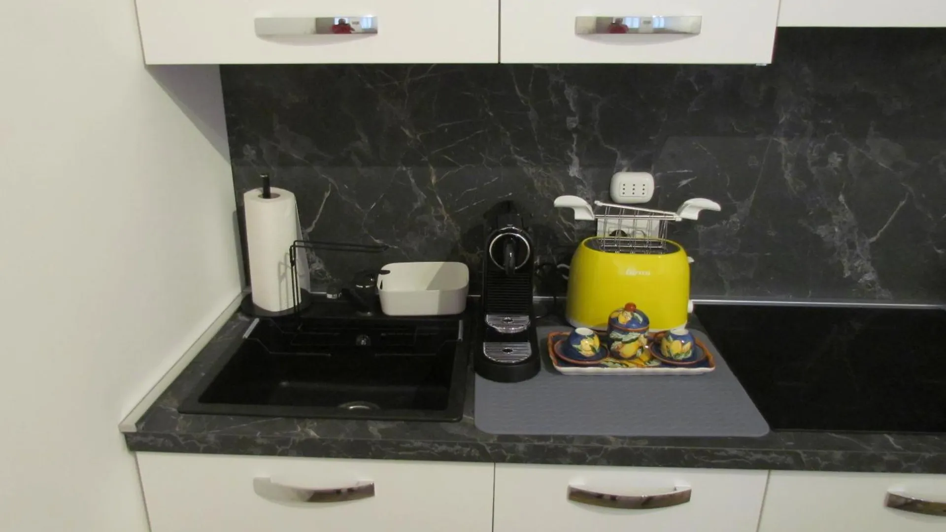 Milano Missori Suite 0*, Milan